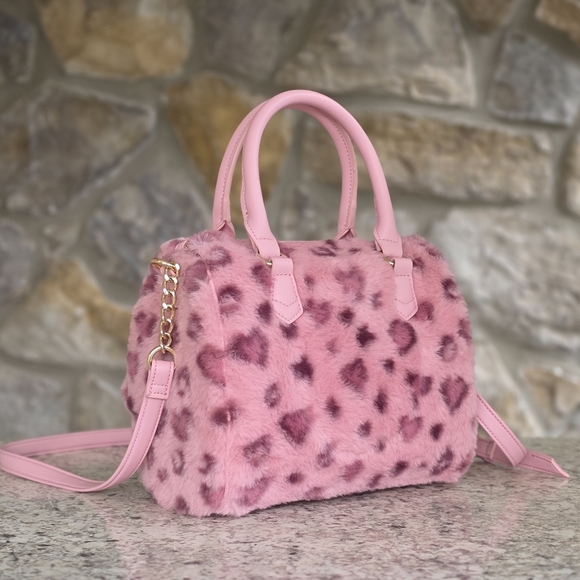 Juicy Couture Lets Get Cozy Pink Satchel - Picture 3 of 8